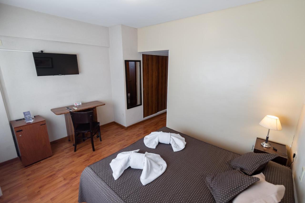 Viasui Hotel Buenos Aires Exterior photo