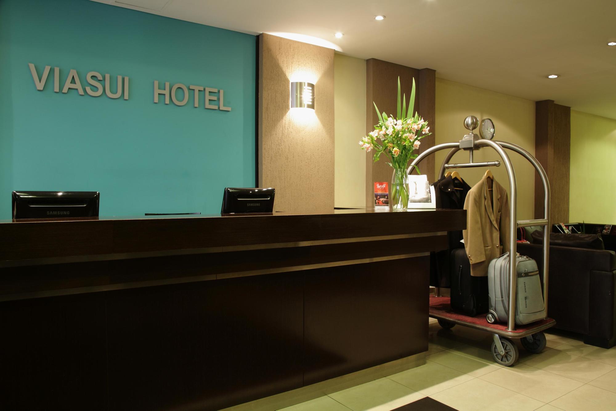 Viasui Hotel Buenos Aires Exterior photo