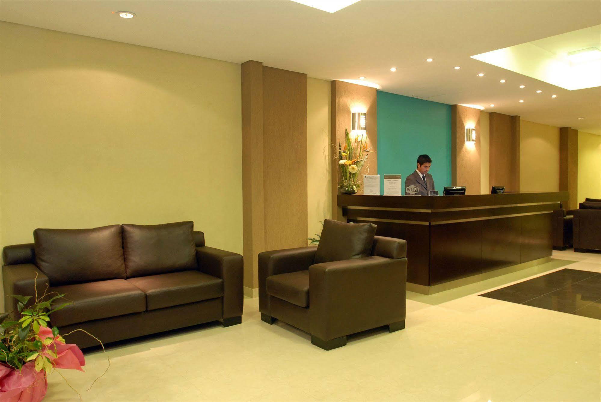 Viasui Hotel Buenos Aires Exterior photo